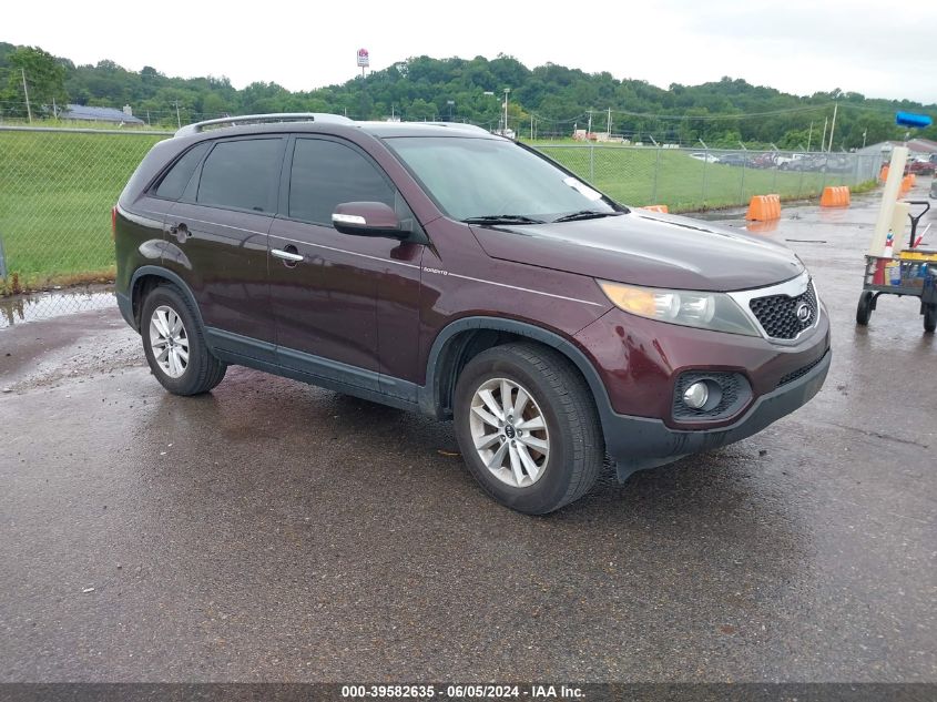 2013 KIA SORENTO LX