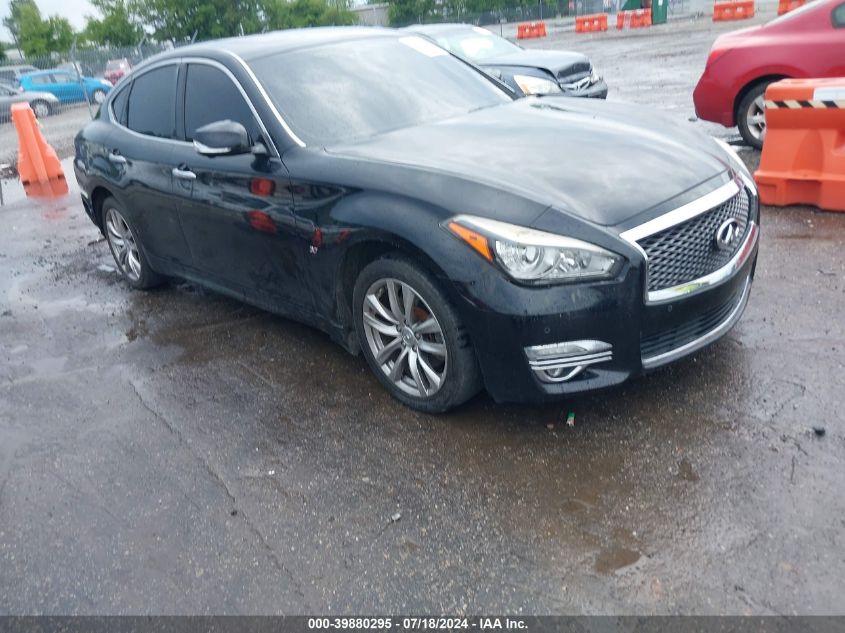 2015 INFINITI Q70 3.7