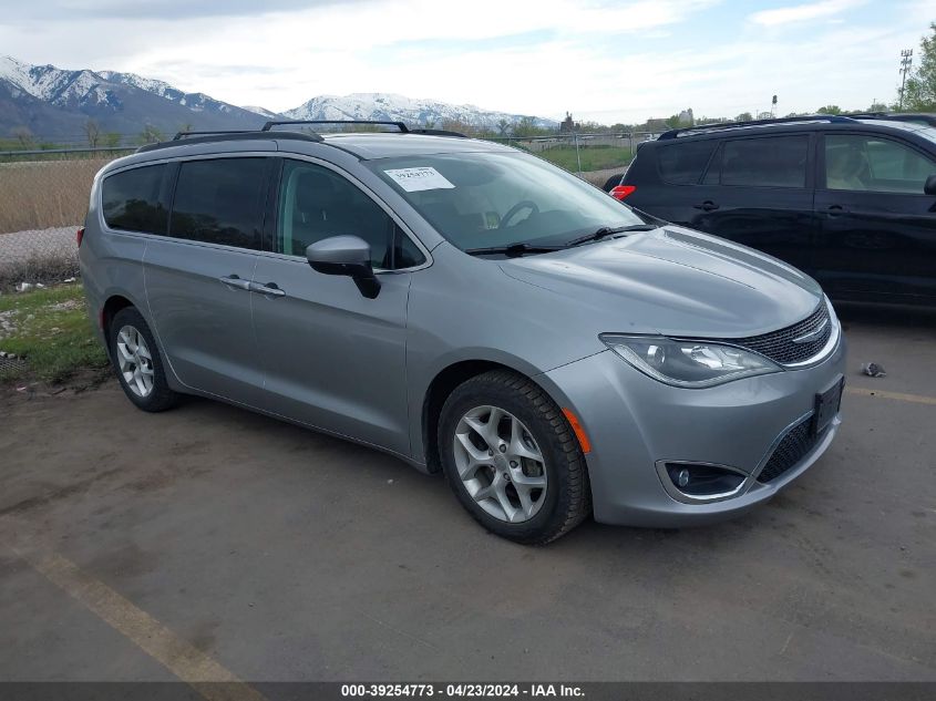 2017 CHRYSLER PACIFICA TOURING PLUS