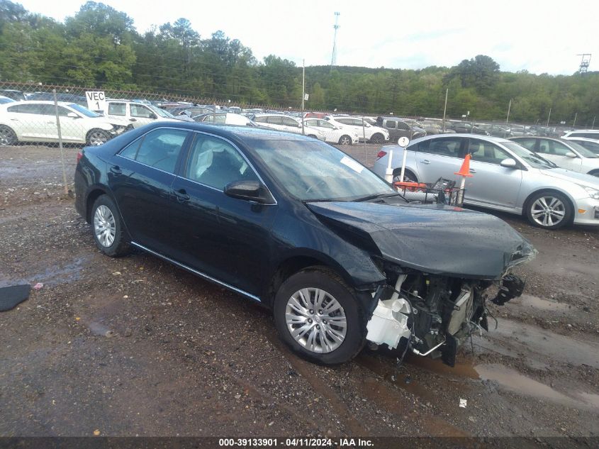 2014 TOYOTA CAMRY LE