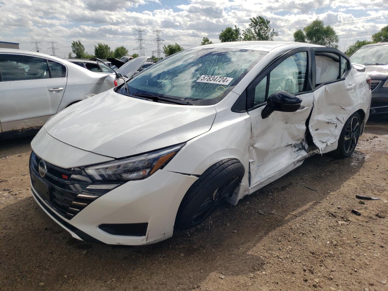 2024 NISSAN VERSA SR