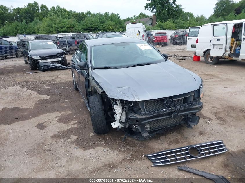 2017 VOLKSWAGEN PASSAT S