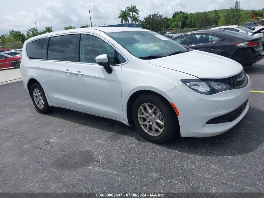 2022 CHRYSLER VOYAGER LX