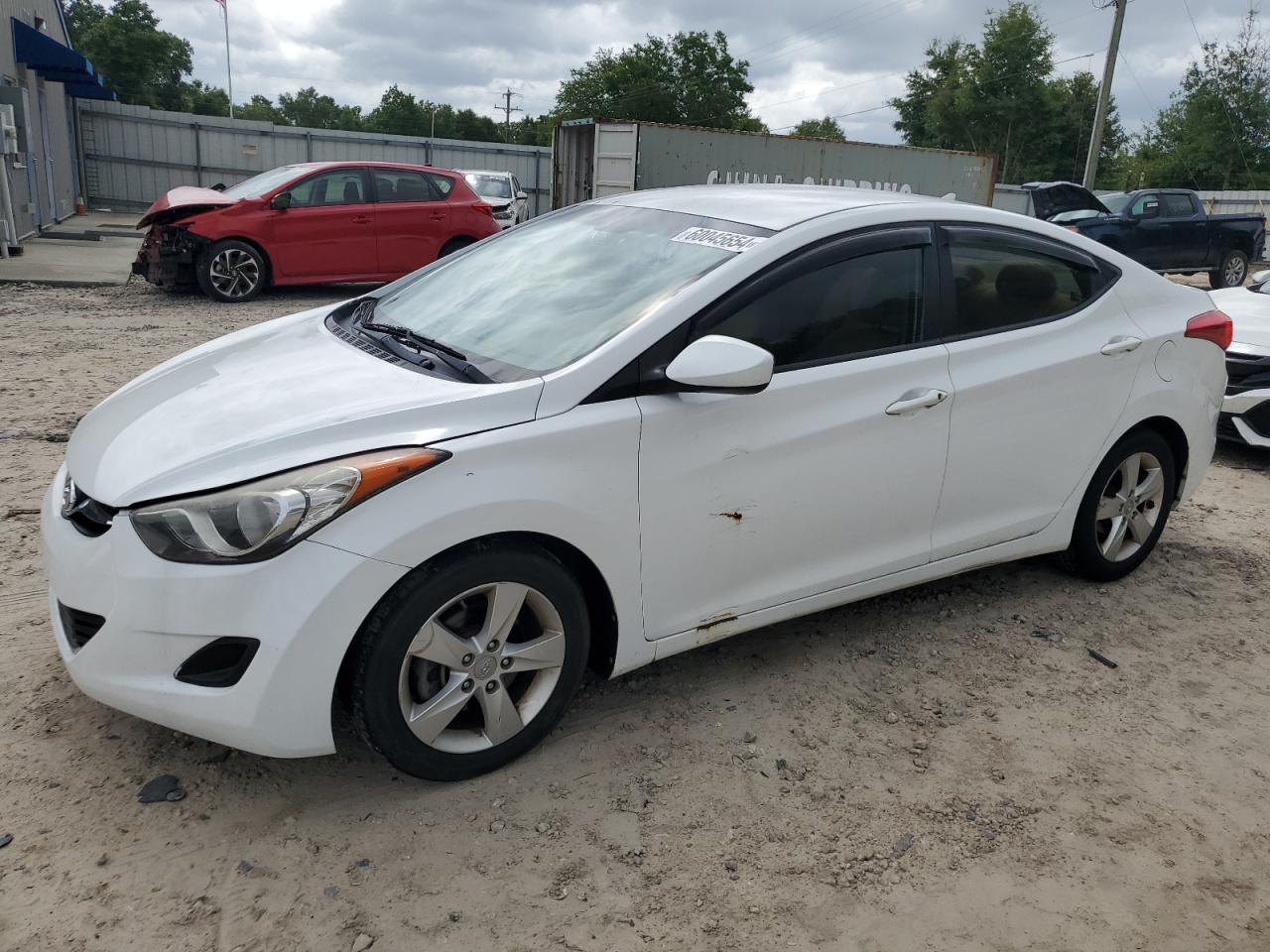 2013 HYUNDAI ELANTRA GLS