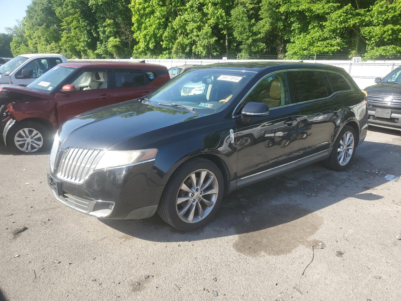 2010 LINCOLN MKT