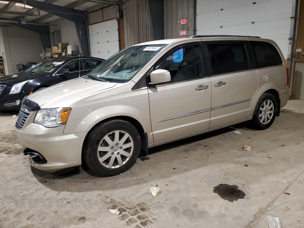 2016 CHRYSLER TOWN & COUNTRY TOURING