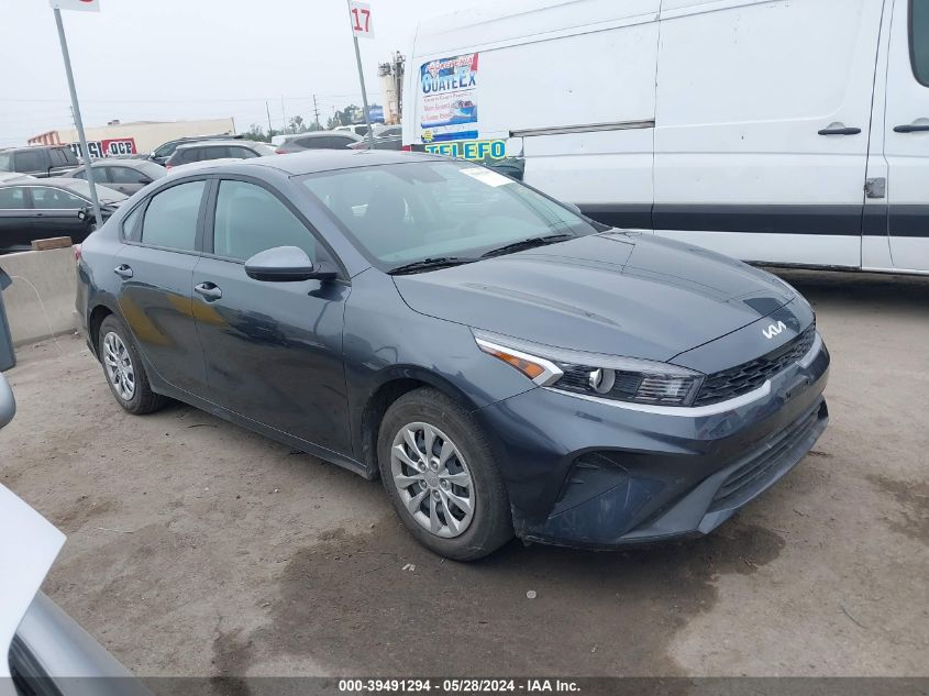 2023 KIA FORTE LX