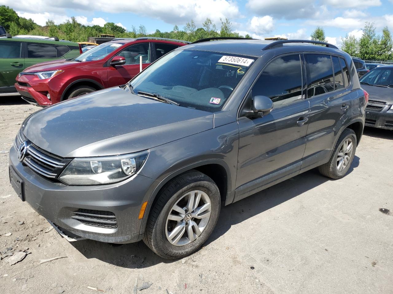 2016 VOLKSWAGEN TIGUAN S