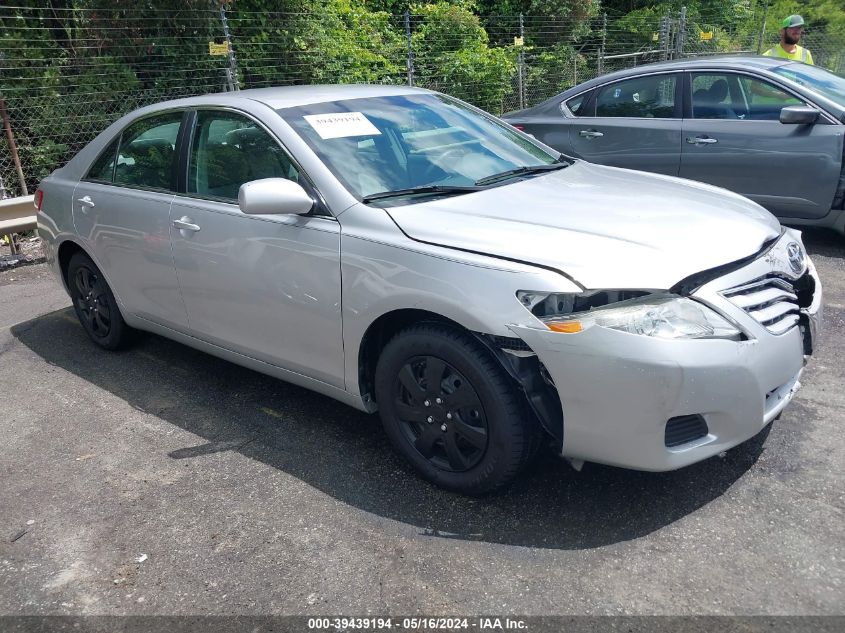 2011 TOYOTA CAMRY