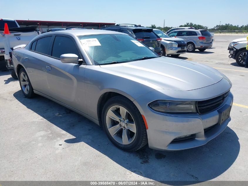 2015 DODGE CHARGER SXT