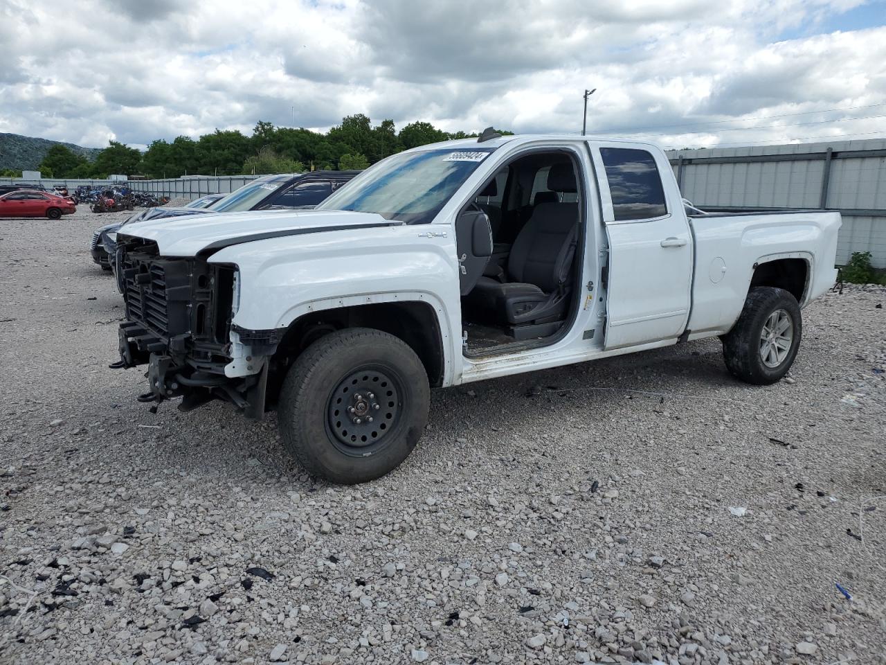 2017 GMC SIERRA K1500 SLE