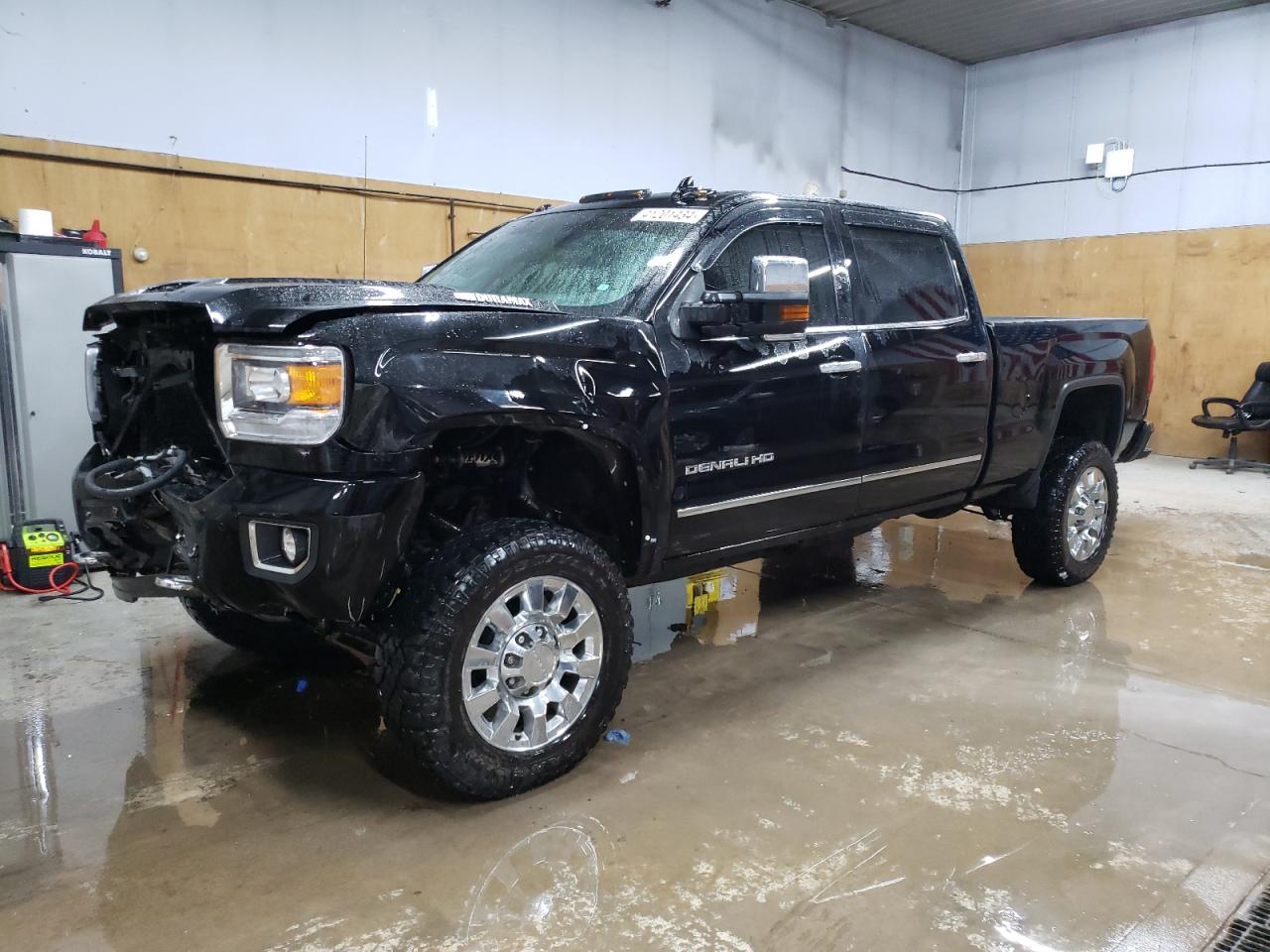 2019 GMC SIERRA K2500 DENALI