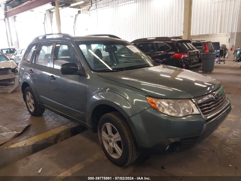 2010 SUBARU FORESTER XS