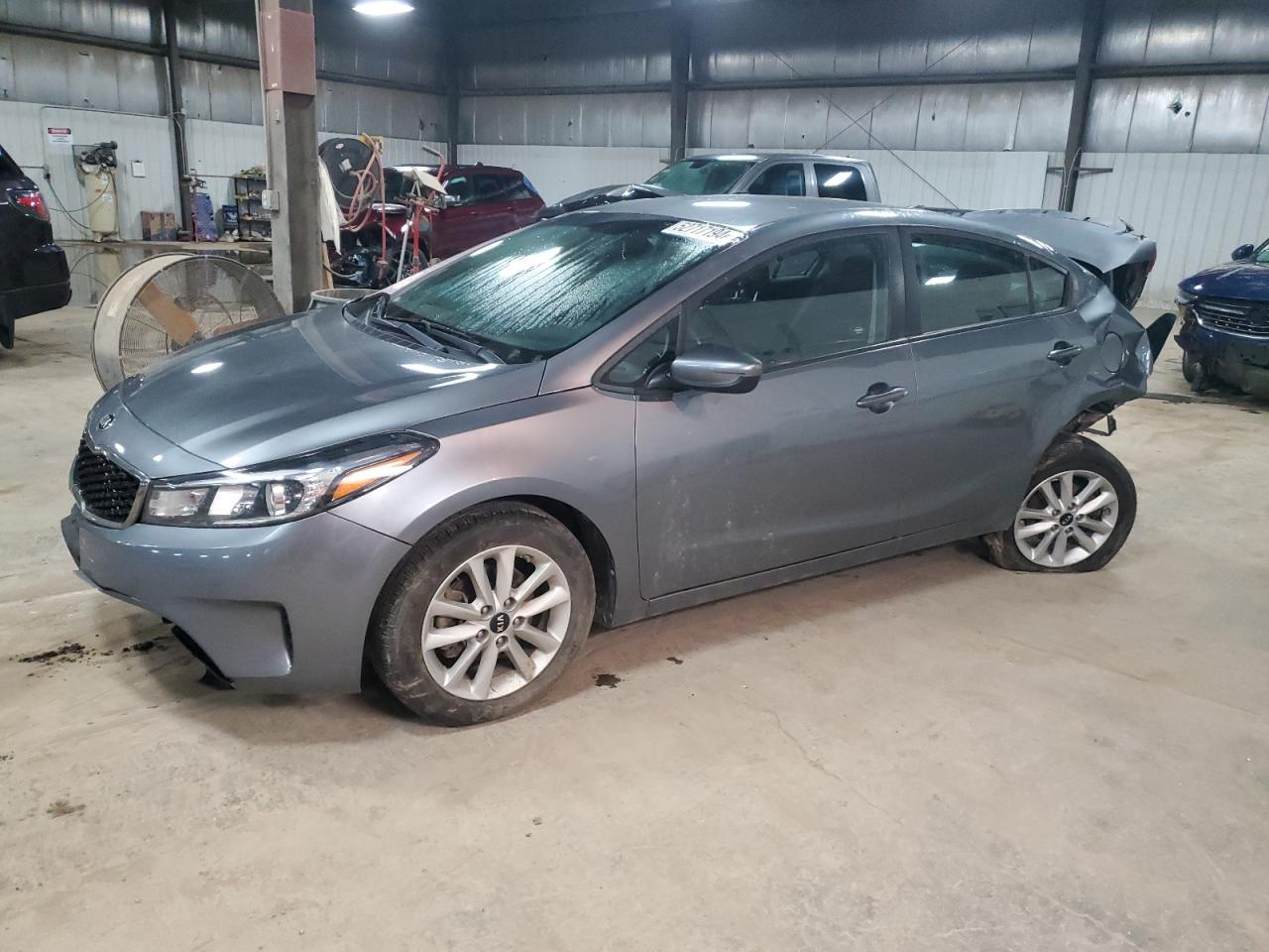 2017 KIA FORTE LX