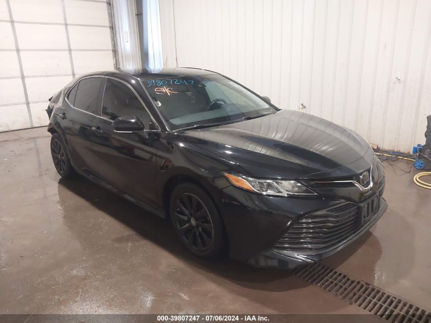 2018 TOYOTA CAMRY LE