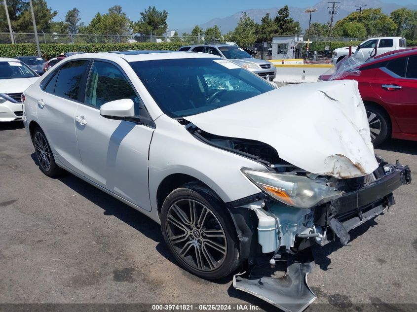 2016 TOYOTA CAMRY SE