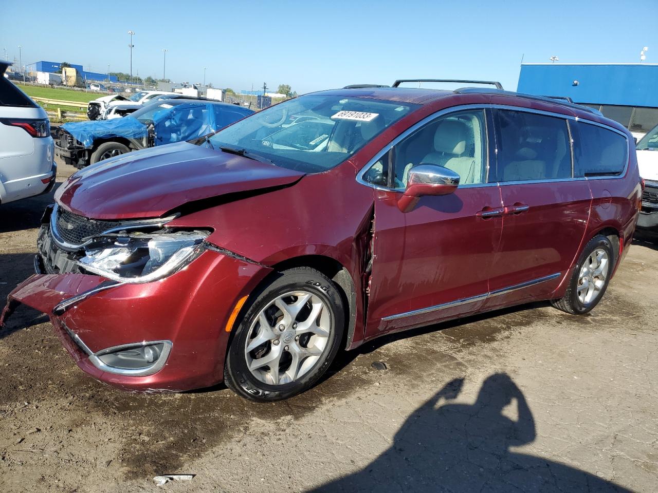 2019 CHRYSLER PACIFICA LIMITED