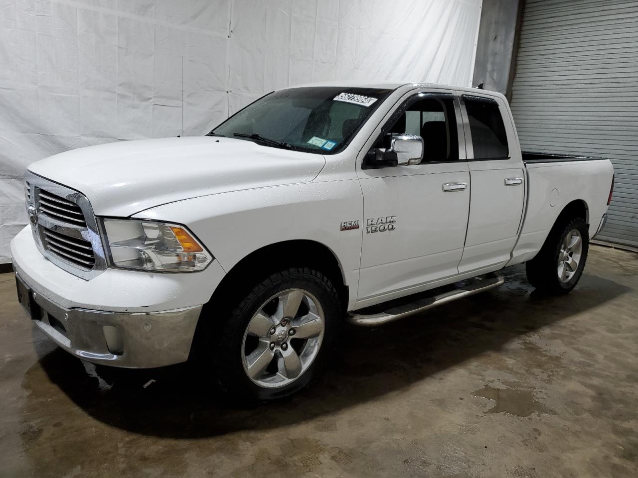 2015 RAM 1500 SLT