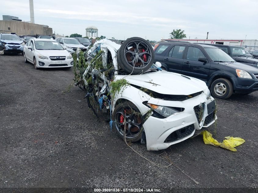 2017 ALFA ROMEO GIULIA QUADRIFOGLIO RWD