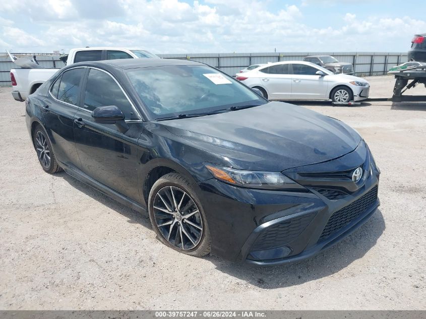 2021 TOYOTA CAMRY SE