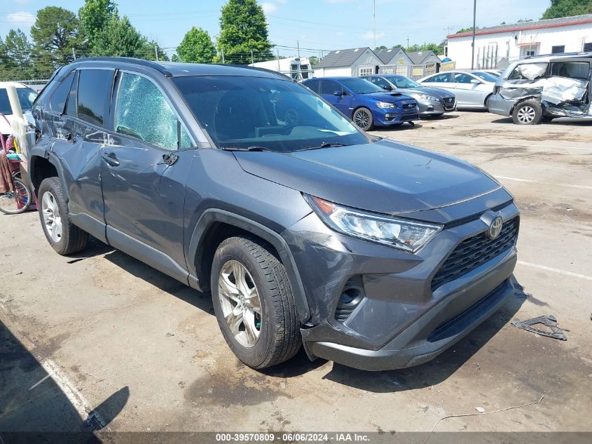 2020 TOYOTA RAV4 XLE