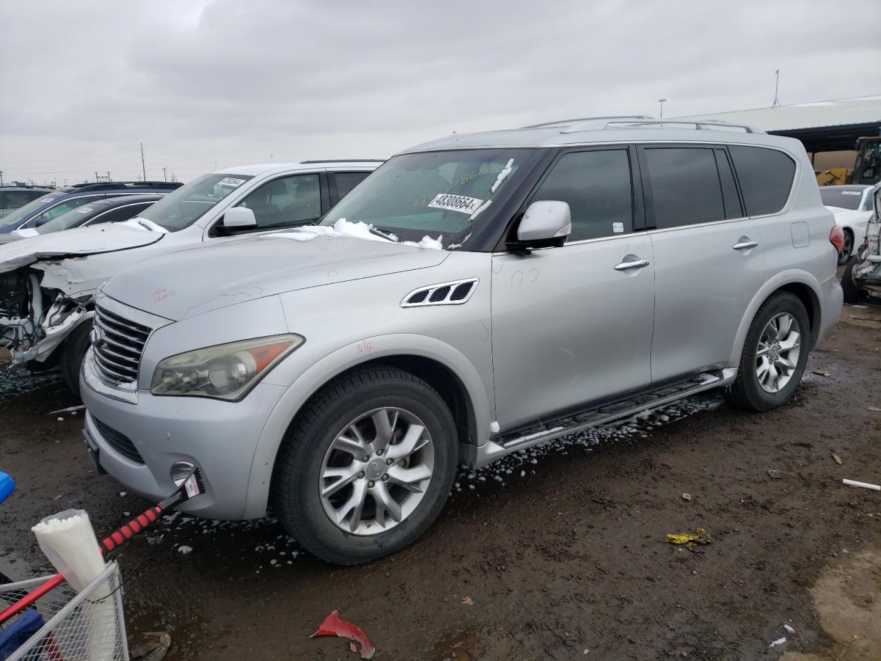 2011 INFINITI QX56