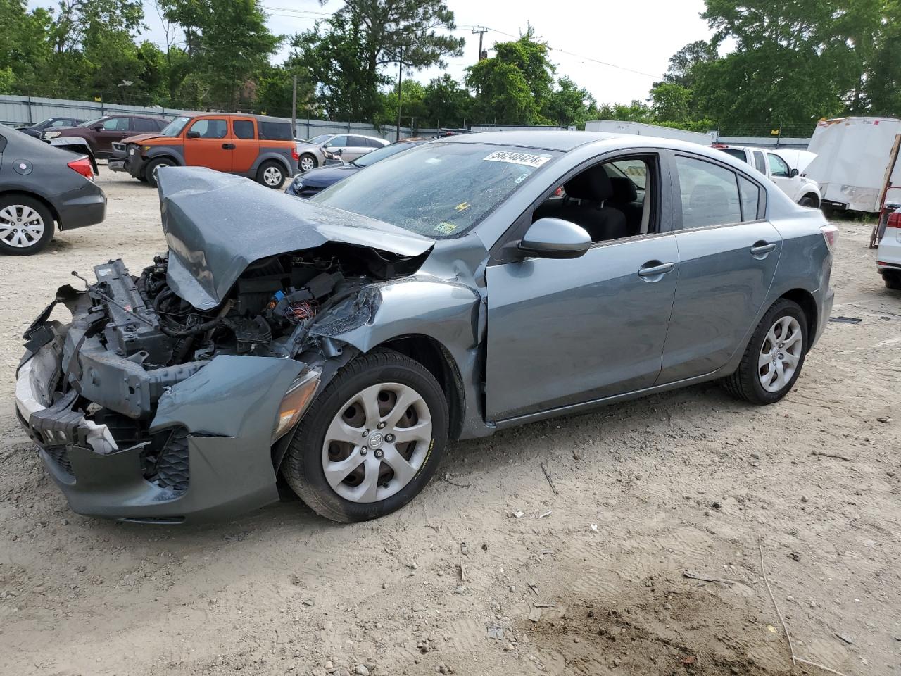 2013 MAZDA 3 I