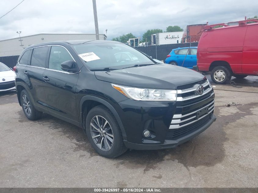 2019 TOYOTA HIGHLANDER XLE