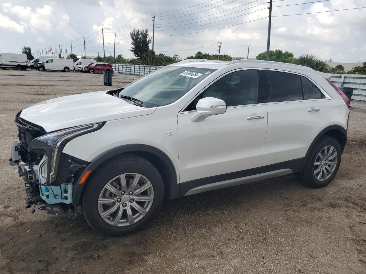 2023 CADILLAC XT4 PREMIUM LUXURY