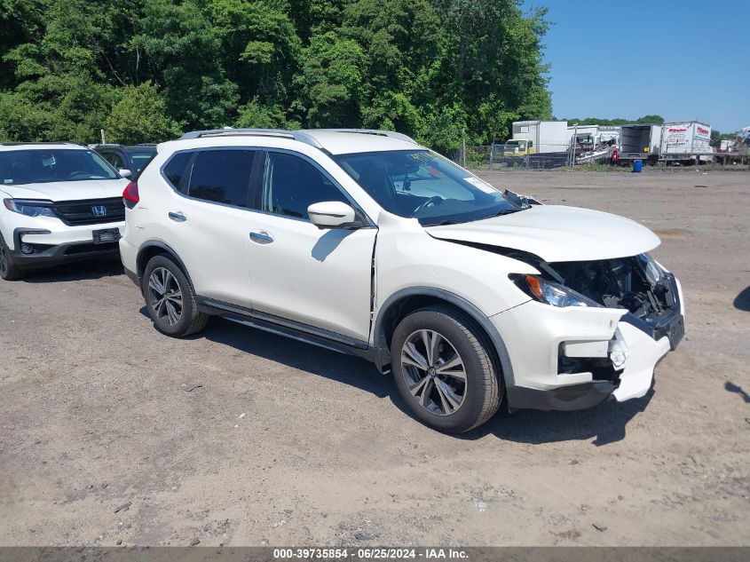 2017 NISSAN ROGUE SL