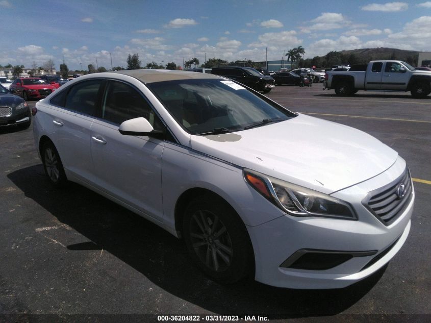 2017 HYUNDAI SONATA SE