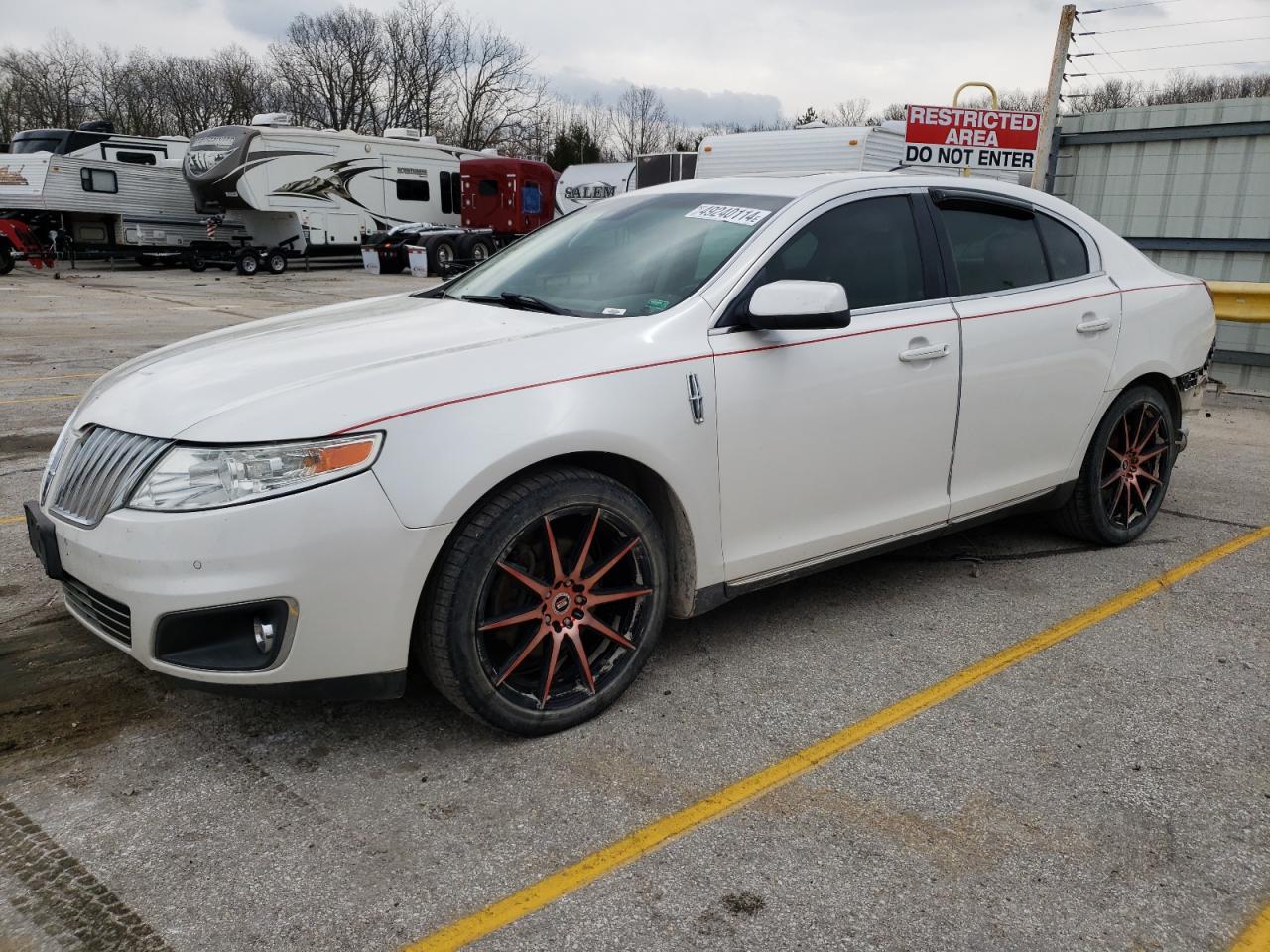 2010 LINCOLN MKS