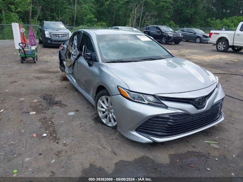 2018 TOYOTA CAMRY LE