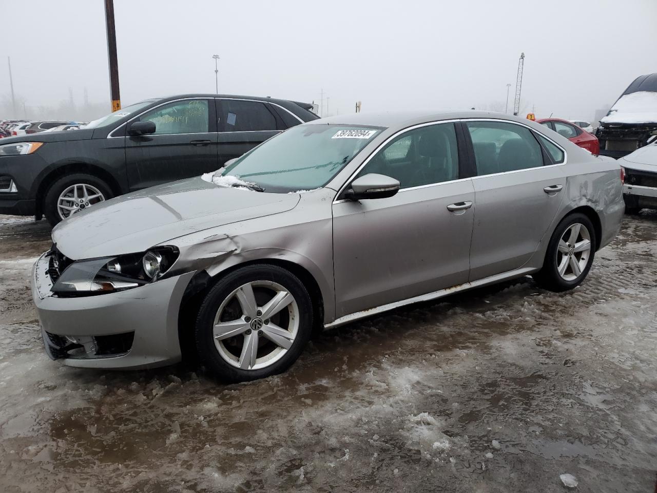 2012 VOLKSWAGEN PASSAT SE