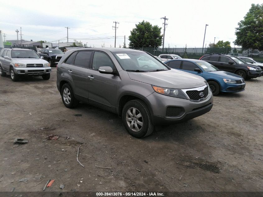 2013 KIA SORENTO LX