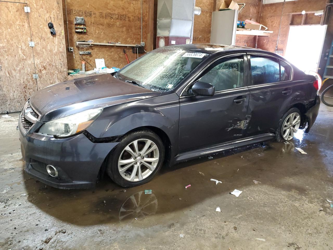 2013 SUBARU LEGACY 2.5I LIMITED