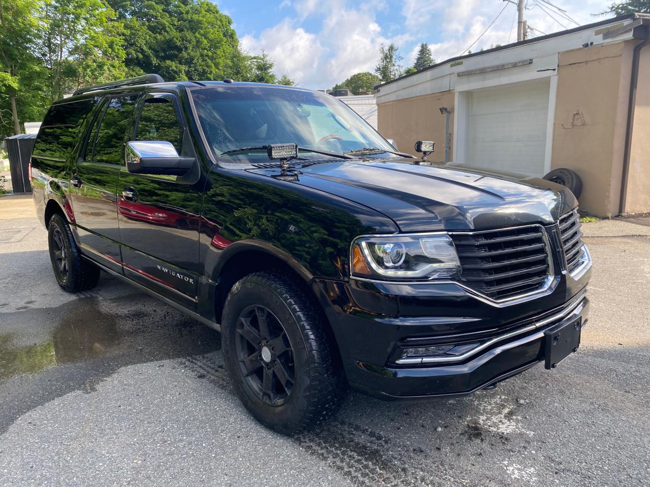 2017 LINCOLN NAVIGATOR L SELECT