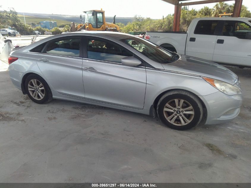 2013 HYUNDAI SONATA GLS