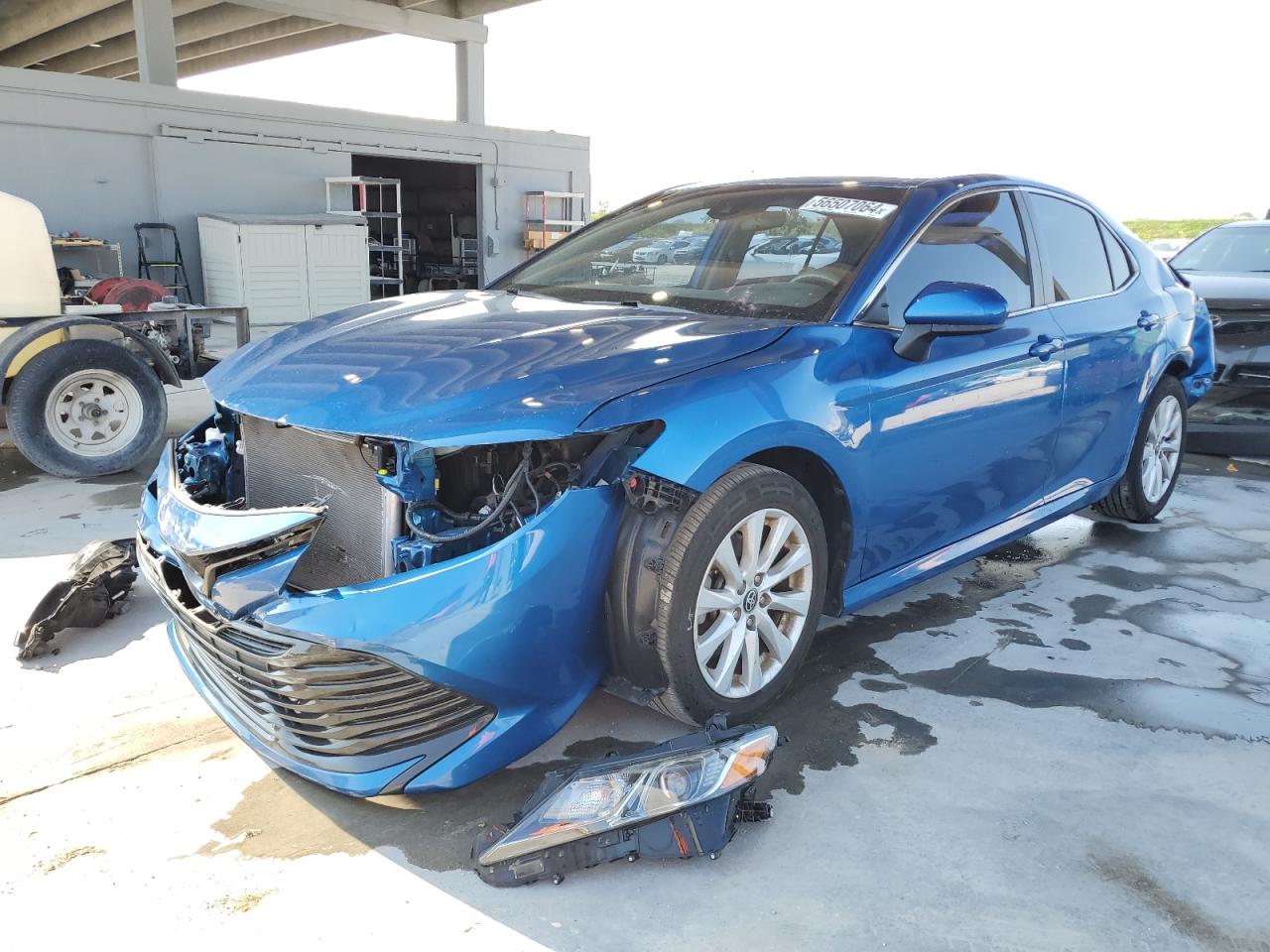 2020 TOYOTA CAMRY LE