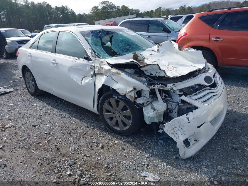 2010 TOYOTA CAMRY XLE V6