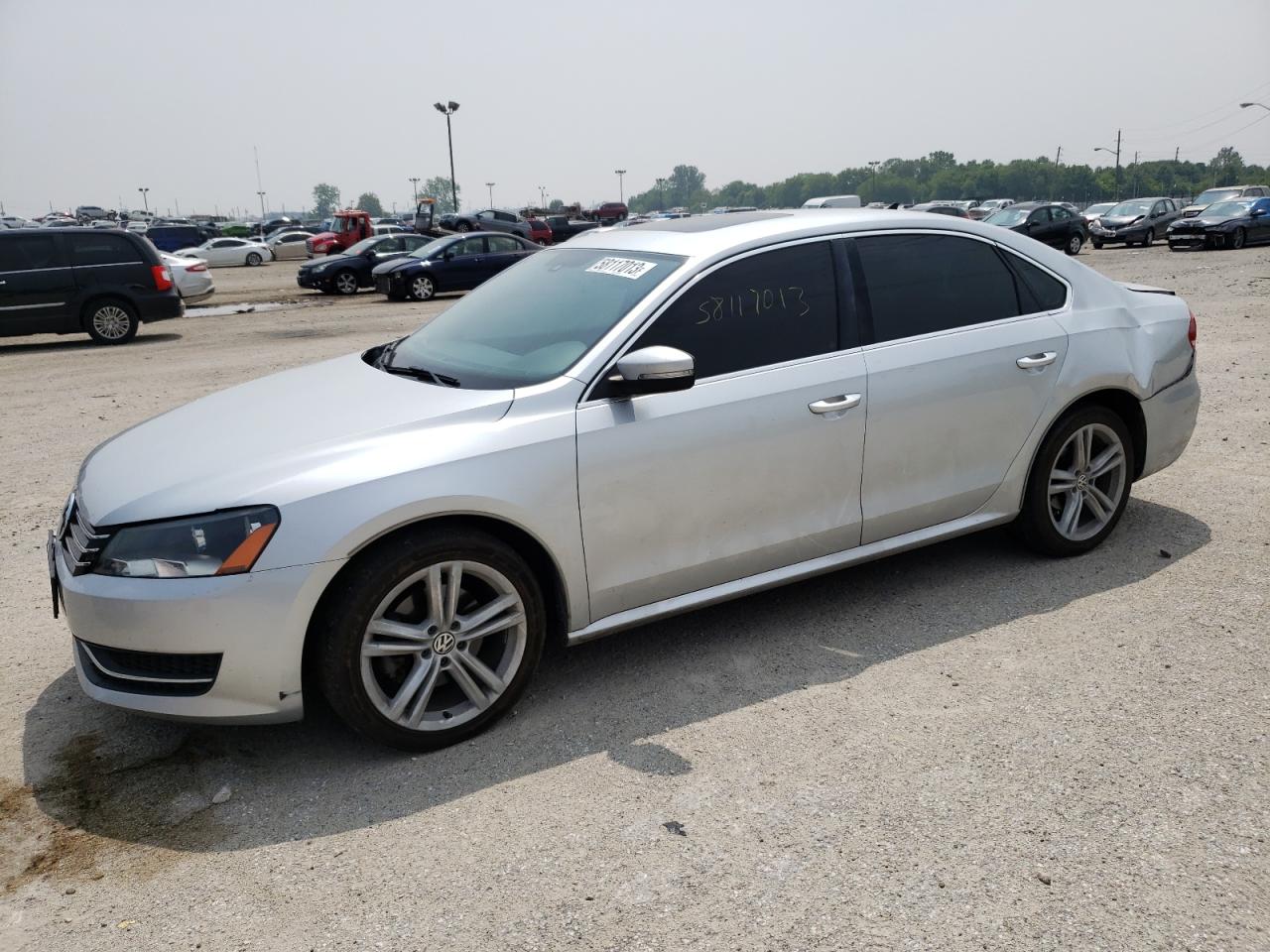 2014 VOLKSWAGEN PASSAT SE