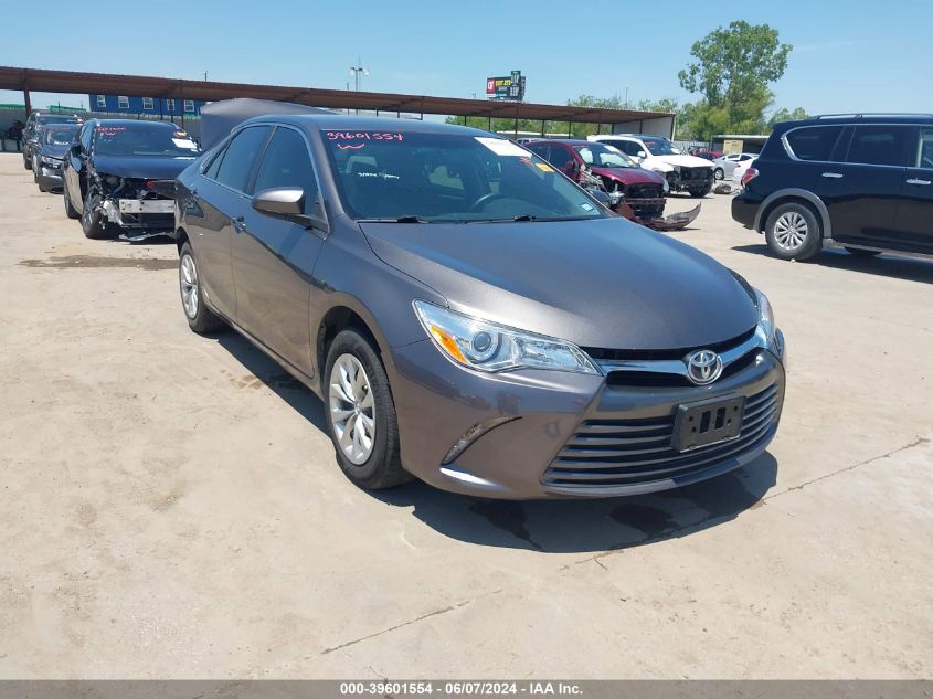 2017 TOYOTA CAMRY LE