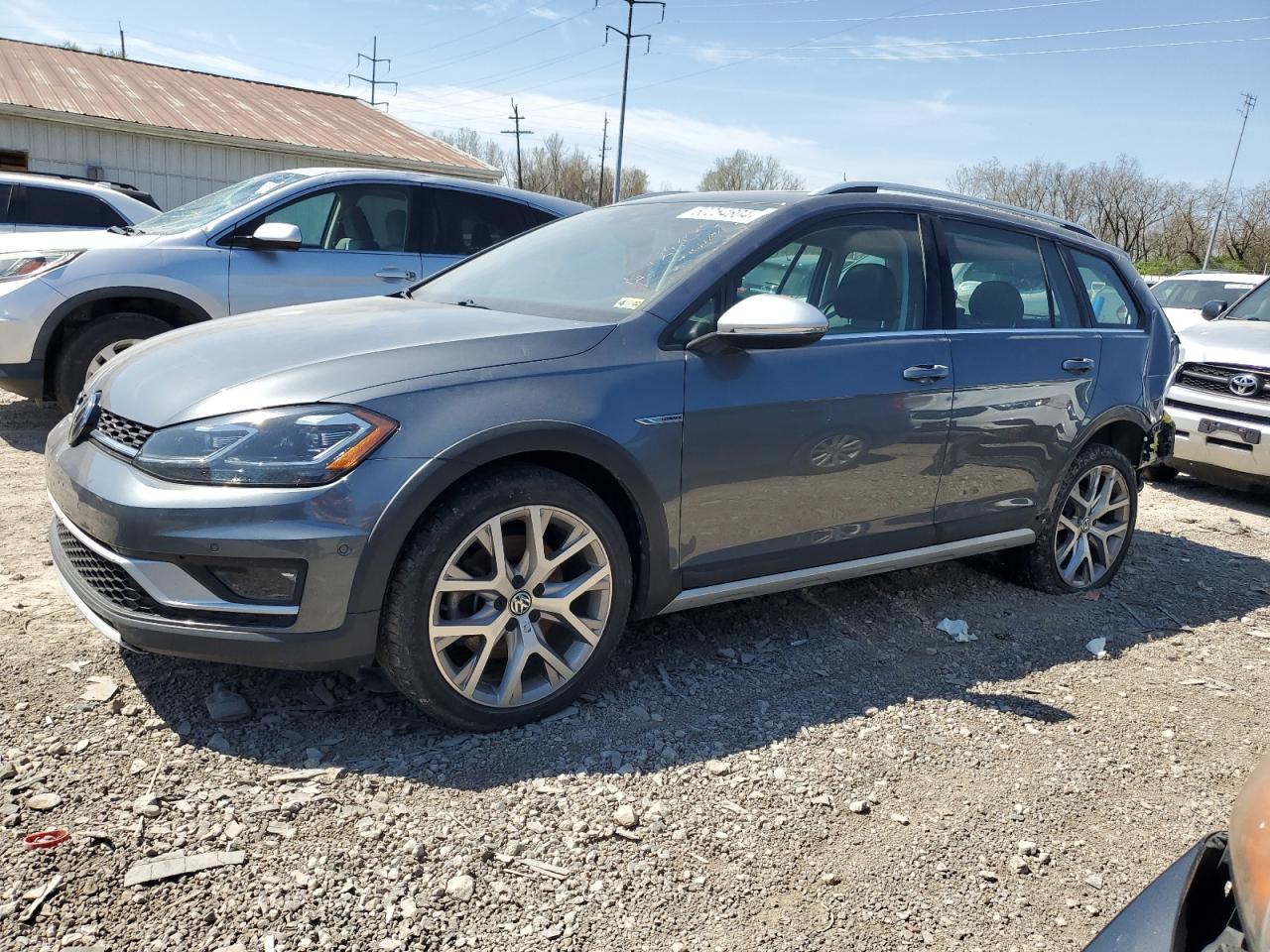 2019 VOLKSWAGEN GOLF ALLTRACK S