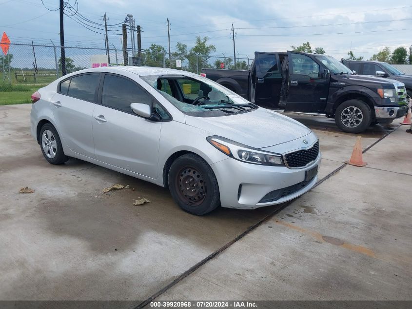 2017 KIA FORTE LX