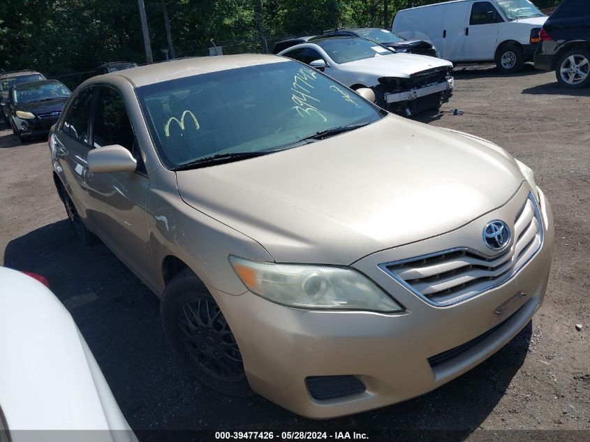 2011 TOYOTA CAMRY LE