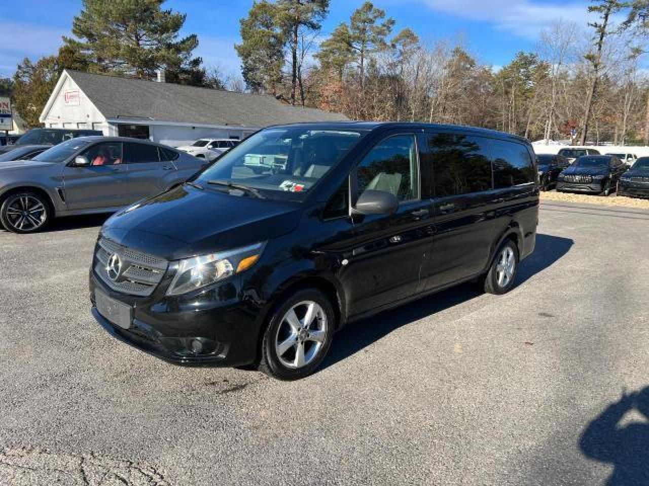 2018 MERCEDES-BENZ METRIS