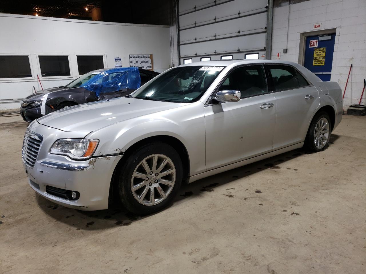 2012 CHRYSLER 300 LIMITED