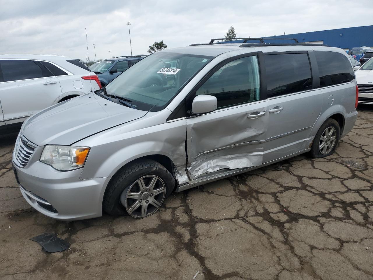 2011 CHRYSLER TOWN & COUNTRY TOURING