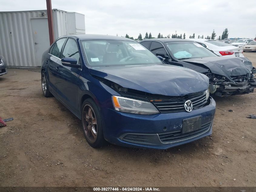 2013 VOLKSWAGEN JETTA 2.5L SE