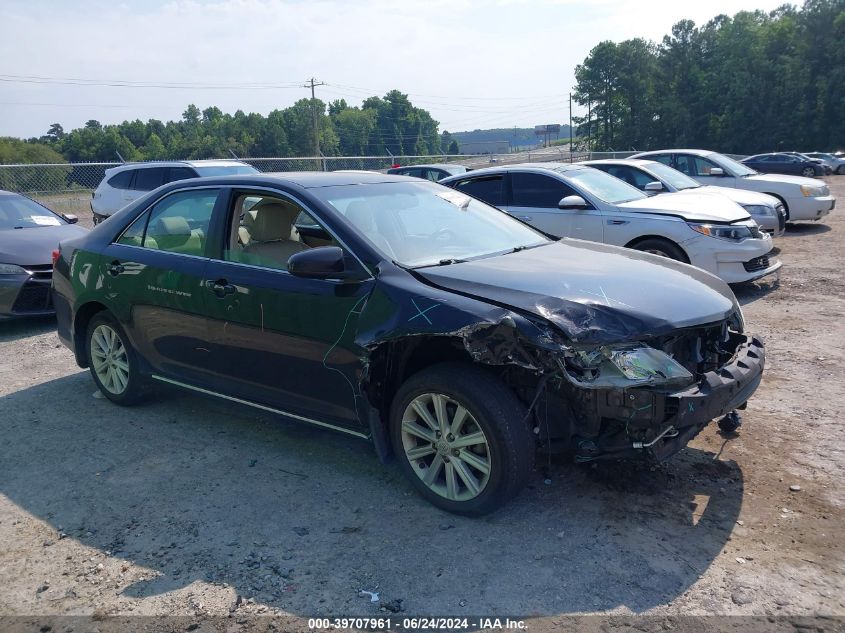 2012 TOYOTA CAMRY XLE